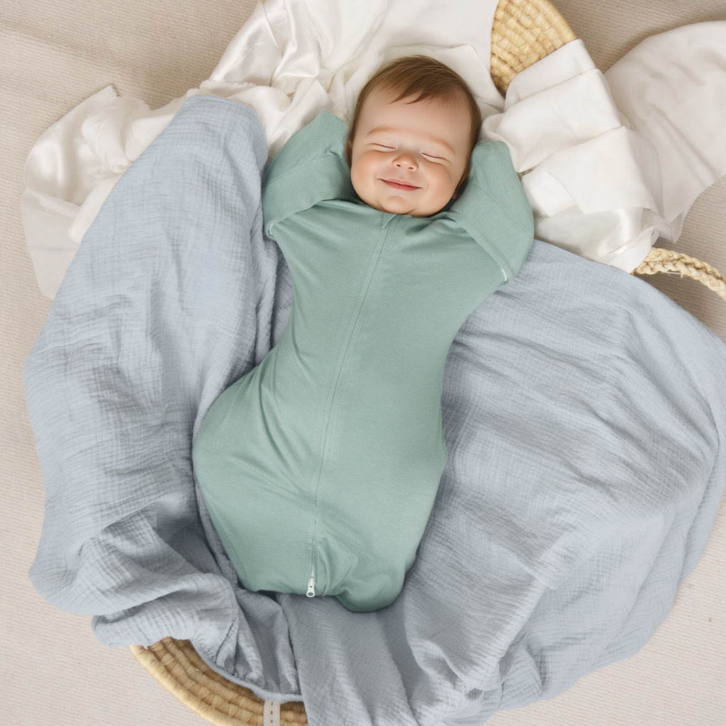 Bamboo Swaddle Bag in Sage Green+Beige, 0.5 TOG